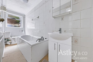 bathroom- click for photo gallery